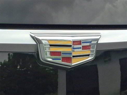 Used 2017 Cadillac Escalade Luxury image 31