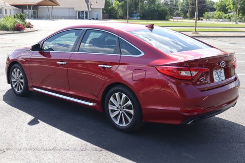 Used 2015 Hyundai Sonata Sport w/ Option Group 04 image 8