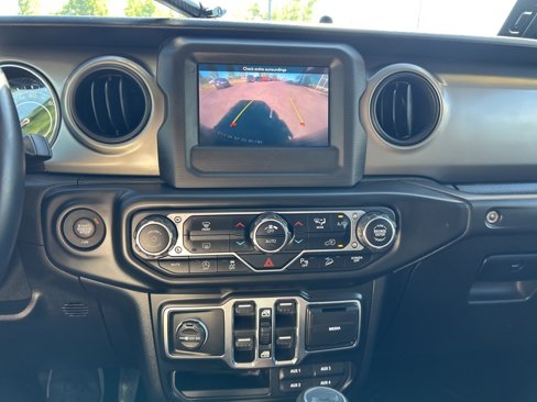 Certified 2021 Jeep Wrangler Unlimited Sport image 16