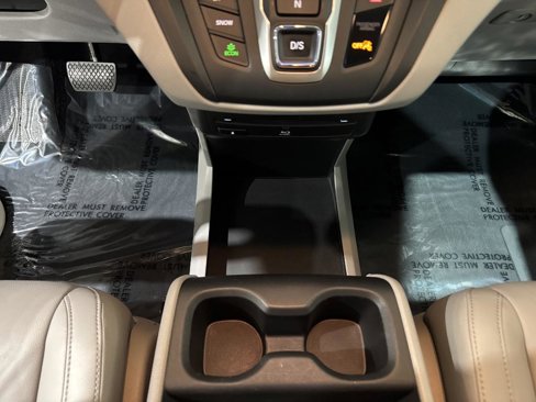 Used 2018 Honda Odyssey Touring image 48