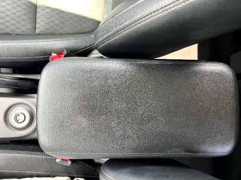 Used 2015 Mitsubishi Outlander SE image 10