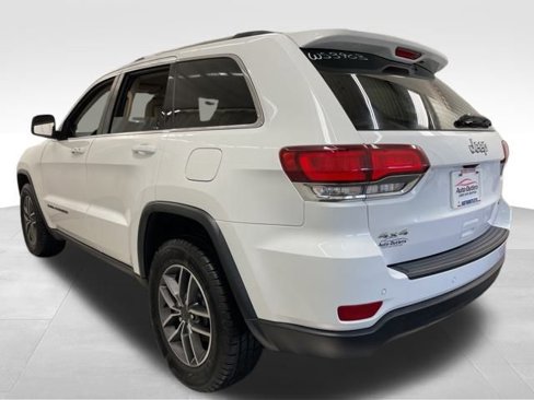 Used 2020 Jeep Grand Cherokee Laredo w/ Security & Convenience Group image 4