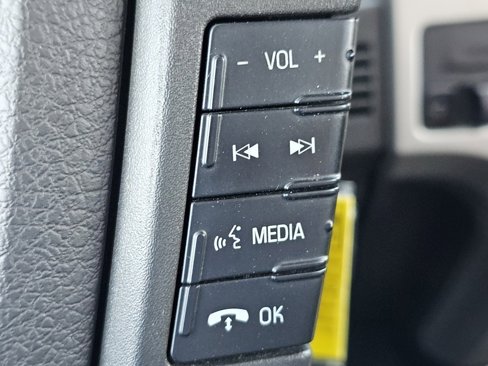 Used 2013 Ford F150 XLT w/ Luxury Equipment Group image 15