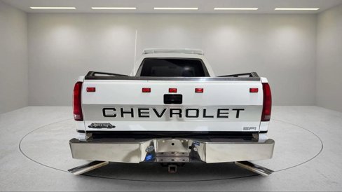 Used 1990 Chevrolet Silverado 3500 4x4 Extended Cab image 4