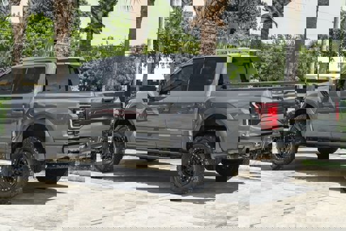 Used 2018 Ford F150 Raptor w/ Equipment Group 802A Luxury image 4