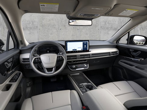 New 2025 Lincoln Corsair AWD image 9