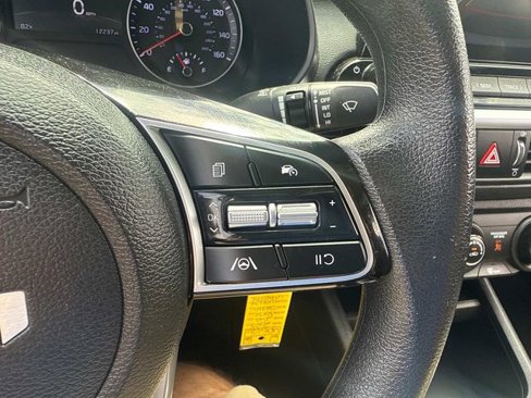 Used 2023 Kia Forte LXS w/ LXS Technology Package image 29