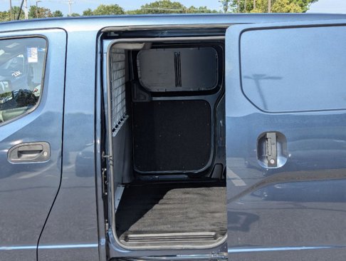 Used 2017 Chevrolet City Express LT w/ Technology Package image 24