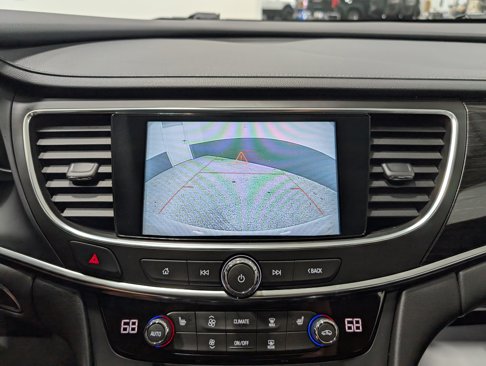 Used 2018 Buick LaCrosse Essence image 25