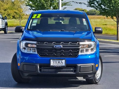 Used 2022 Ford Maverick XL image 2