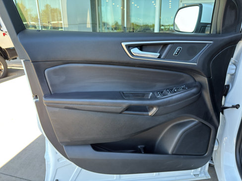 Certified 2024 Ford Edge SEL image 12