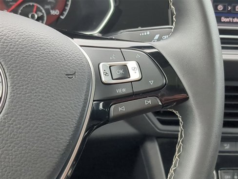 Used 2021 Volkswagen Jetta SE image 19