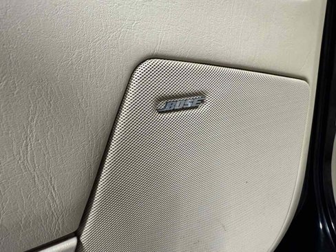 Used 2007 Cadillac XLR image 13