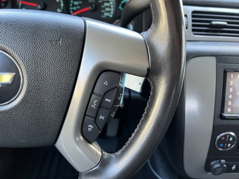 Used 2013 Chevrolet Silverado 1500 LTZ image 25
