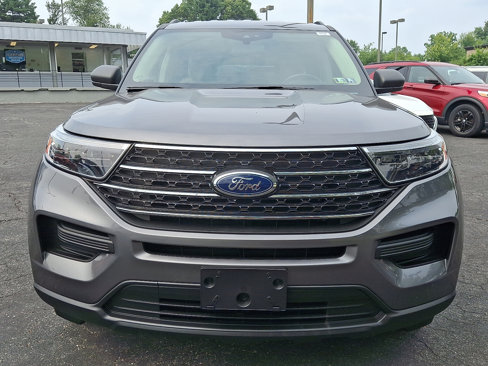 Certified 2022 Ford Explorer XLT w/ Class IV Trailer Tow Package image 2