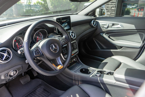 Used 2019 Mercedes-Benz GLA 250 4MATIC image 6