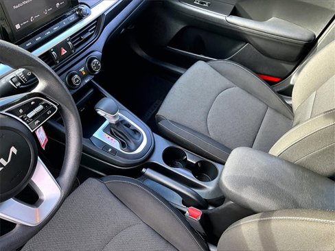 Used 2023 Kia Forte LXS image 15