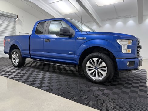 Used 2017 Ford F150 XL w/ Equipment Group 101A Mid image 1