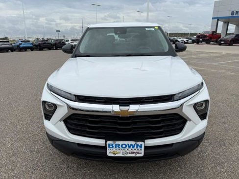New 2026 Chevrolet TrailBlazer LS image 4