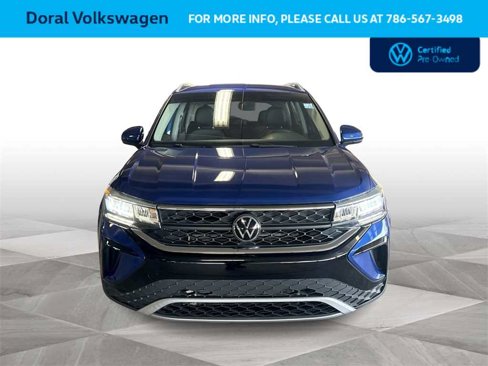 Used 2022 Volkswagen Taos SE image 3