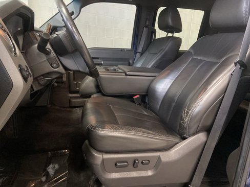 Used 2011 Ford F350 Lariat w/ Lariat Interior Pkg image 4