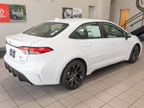 New 2025 Toyota Corolla SE image 21