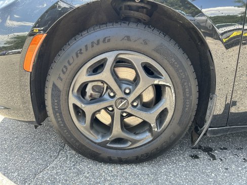 Used 2021 Chrysler Pacifica Touring w/ S Appearance Package image 12