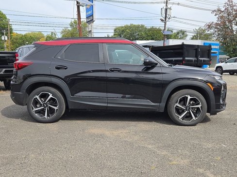 Used 2021 Chevrolet TrailBlazer RS w/ Sun and Liftgate Package image 8