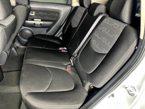Used 2013 Kia Soul + w/ Audio Pkg image 26
