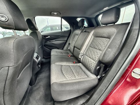 Used 2018 Chevrolet Equinox LT image 23