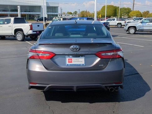 Certified 2019 Toyota Camry SE image 8