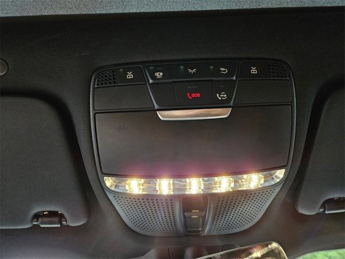 Used 2022 Mercedes-Benz GLC 300 4MATIC image 18