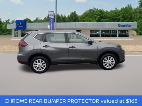 Used 2019 Nissan Rogue S image 6