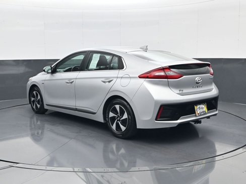 Used 2019 Hyundai Ioniq SEL image 7