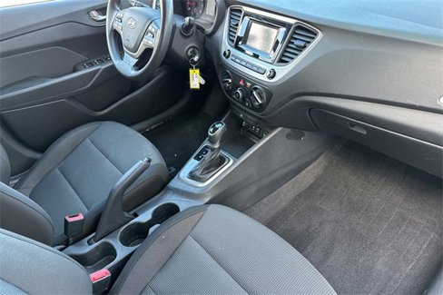 Used 2020 Hyundai Accent SE image 15