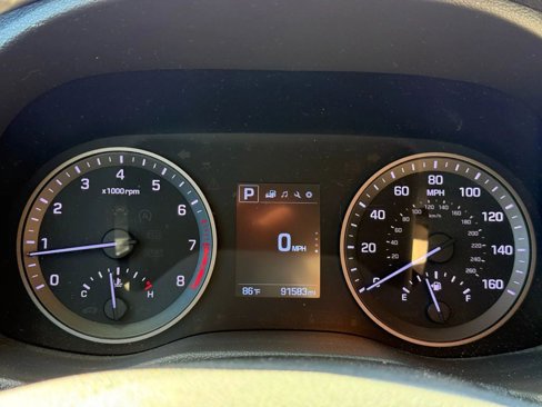 Used 2016 Hyundai Tucson Sport image 18