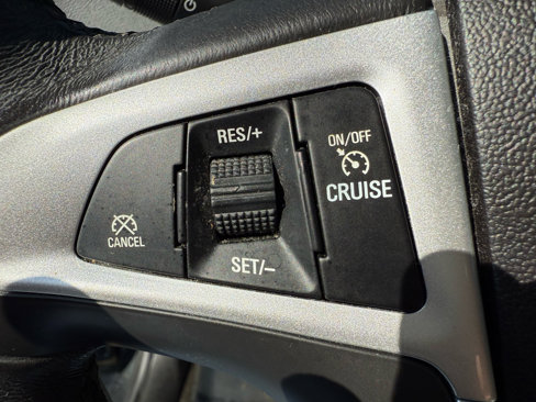 Used 2017 Chevrolet Equinox LT image 22