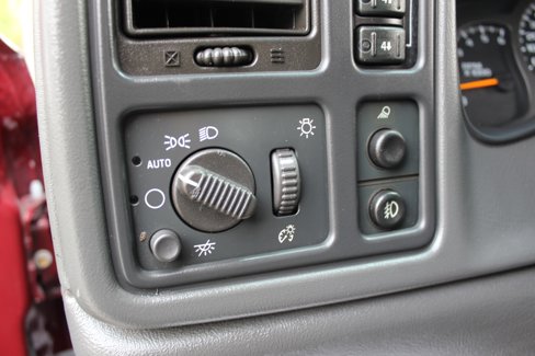 Used 2003 Chevrolet Silverado 1500 LS image 21