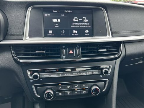 Used 2019 Kia Optima LX image 16