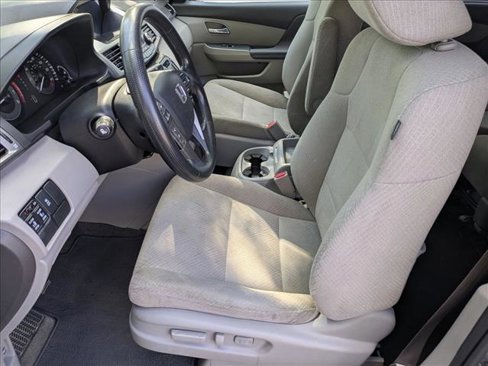 Used 2016 Honda Odyssey SE image 15