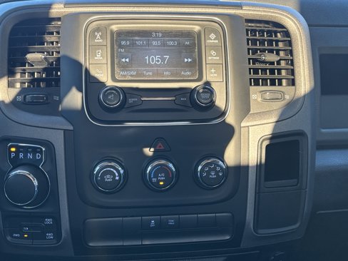 Used 2015 RAM 1500 Express image 31
