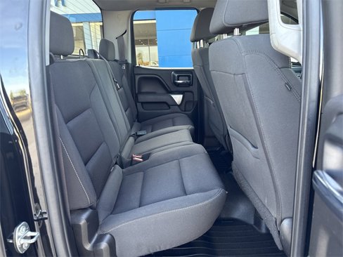 Used 2017 Chevrolet Silverado 1500 LT w/ Midnight Edition image 27