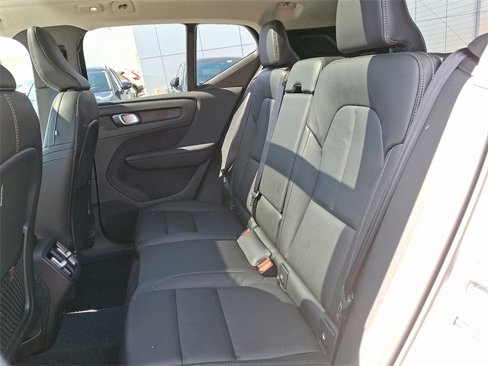 New 2025 Volvo XC40 B5 Core w/ Protection Package Premier image 8