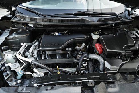 Used 2018 Nissan Rogue Sport SL w/ SL Premium Package image 30