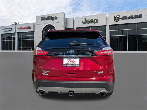 Used 2019 Ford Edge Titanium w/ Cold Weather Package image 4