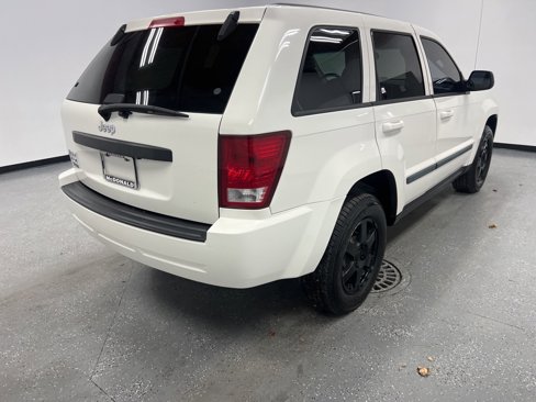 Used 2008 Jeep Grand Cherokee Laredo image 3