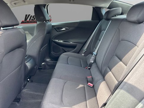Used 2024 Chevrolet Malibu LS w/ Driver Confidence Package image 10