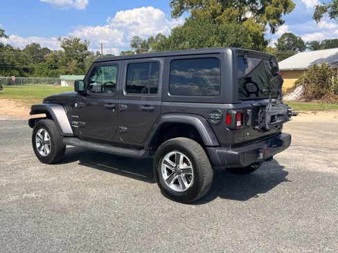 Used 2020 Jeep Wrangler Unlimited Sahara image 4