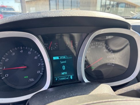 Used 2017 Chevrolet Equinox LT w/ Convenience Package image 14