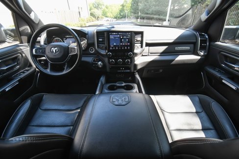Used 2024 RAM 1500 Laramie image 12